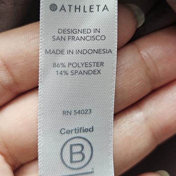 Athleta Chelsea Utility cargo joggers in Mineral Brown - Picture 5 of 10